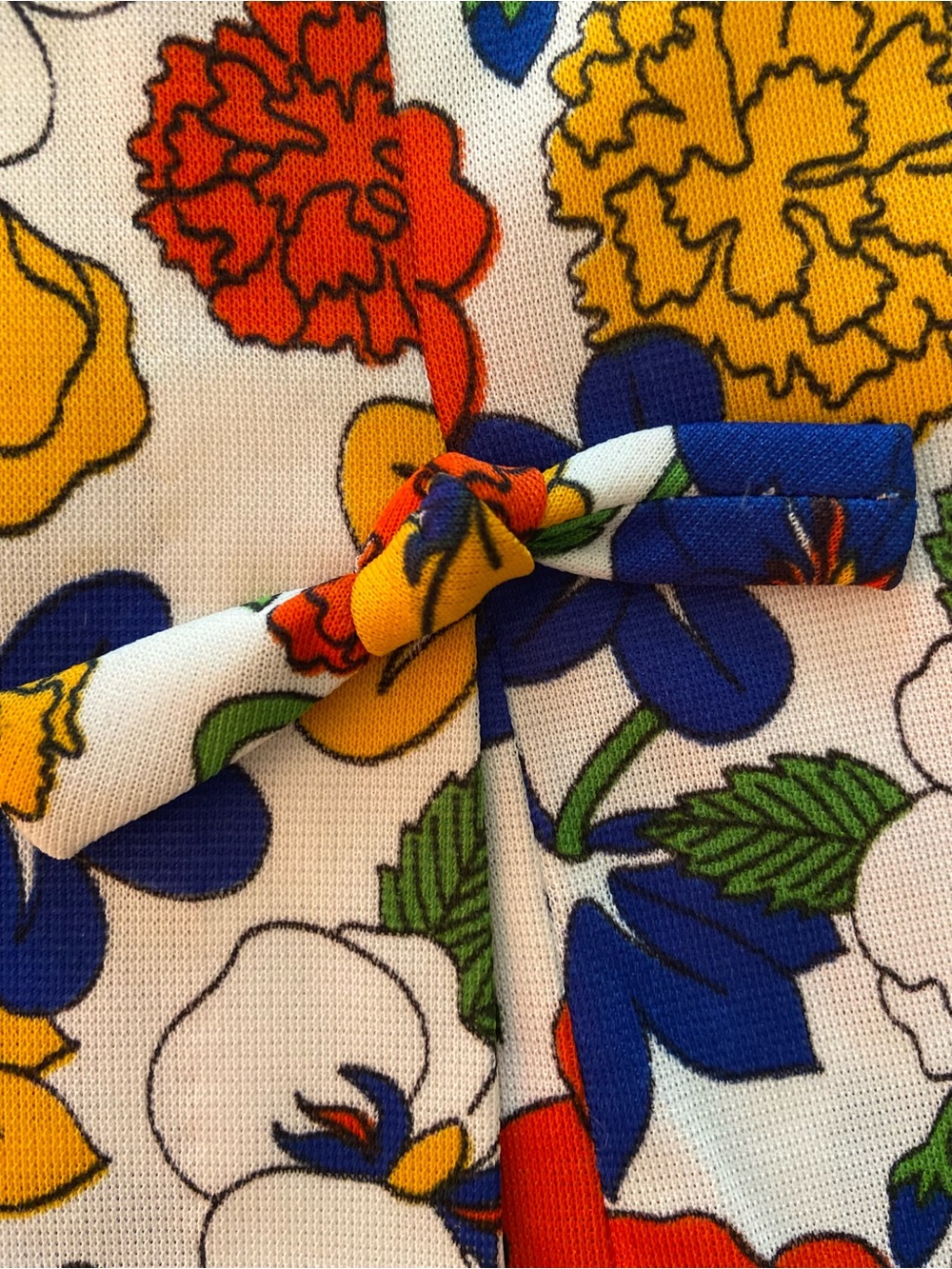 VINTAGE Bright Floral Mini Skort White Multi - Picture 3 of 14